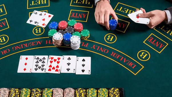 Nắm chắc luật và thứ tự các tay bài Poker